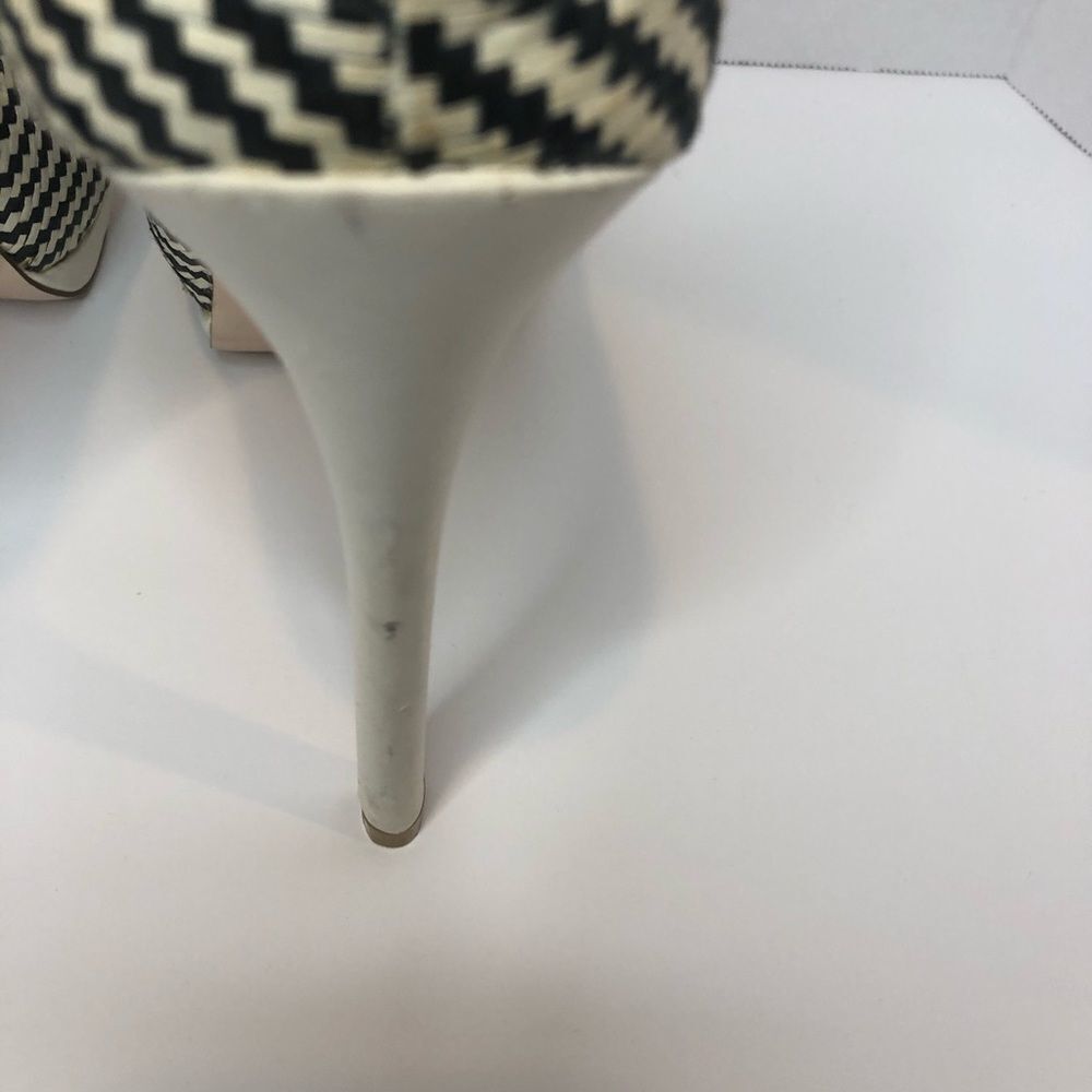 Madison black and white geo design peep toe heels - Picture 9 of 12